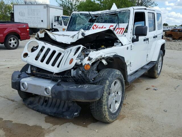 1J4BA5H12BL617685 - 2011 JEEP WRANGLER U WHITE photo 2