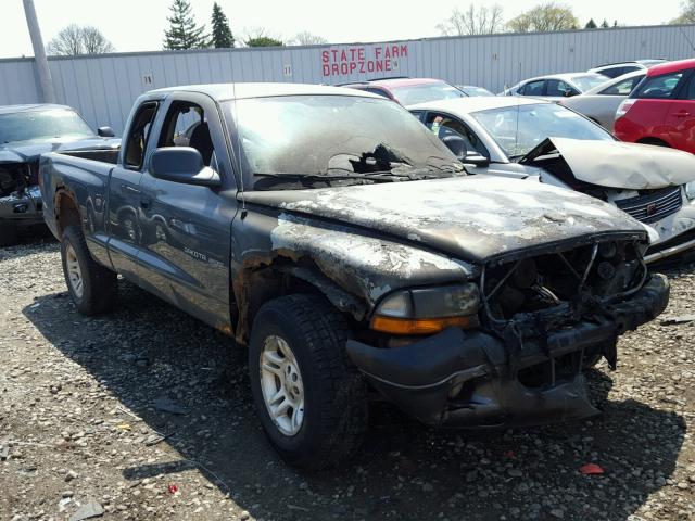 1B7GG32X72S585396 - 2002 DODGE DAKOTA SPO GRAY photo 1