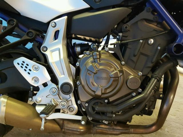 JYARM06EXGA005978 - 2016 YAMAHA FZ07 BLUE photo 7