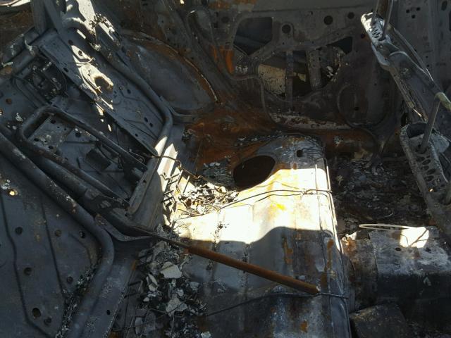 2D4FV48T55H585195 - 2005 DODGE MAGNUM SE BURN photo 6