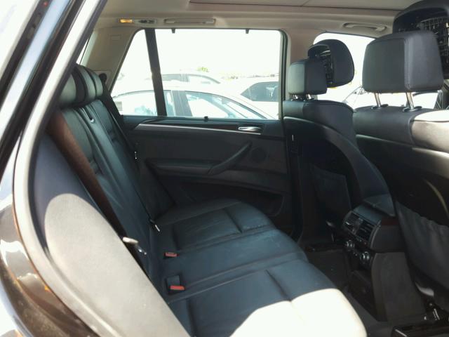 5UXFE4C58AL381783 - 2010 BMW X5 XDRIVE3 BLACK photo 6