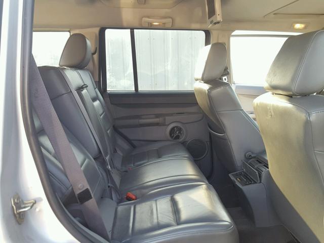 1J8HH48K46C106895 - 2006 JEEP COMMANDER SILVER photo 6