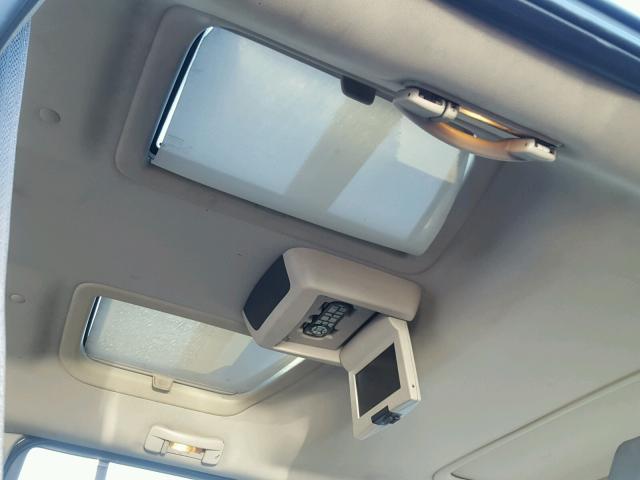 1J8HH48K46C106895 - 2006 JEEP COMMANDER SILVER photo 9