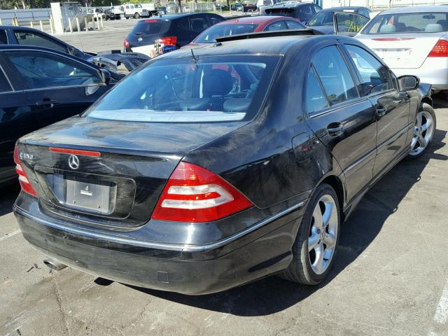 WDBRF56H36F751663 - 2006 MERCEDES-BENZ C 350 BLACK photo 4