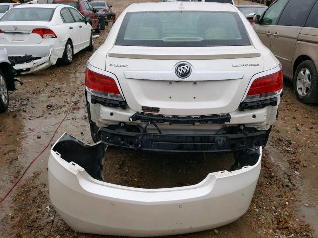 1G4GD5ER8CF327184 - 2012 BUICK LACROSSE P WHITE photo 9