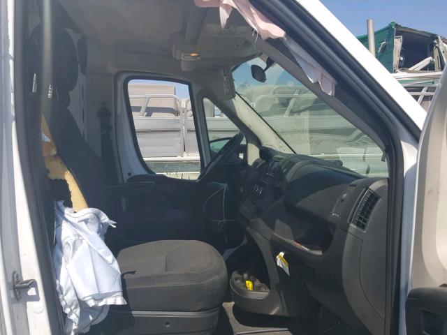 3C6TRVDG3HE510361 - 2017 RAM PROMASTER 白色 照片 5