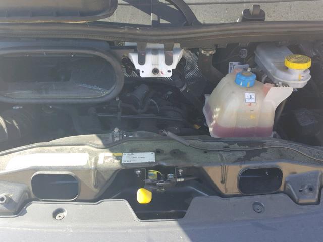 3C6TRVDG3HE510361 - 2017 RAM PROMASTER 白色 照片 7