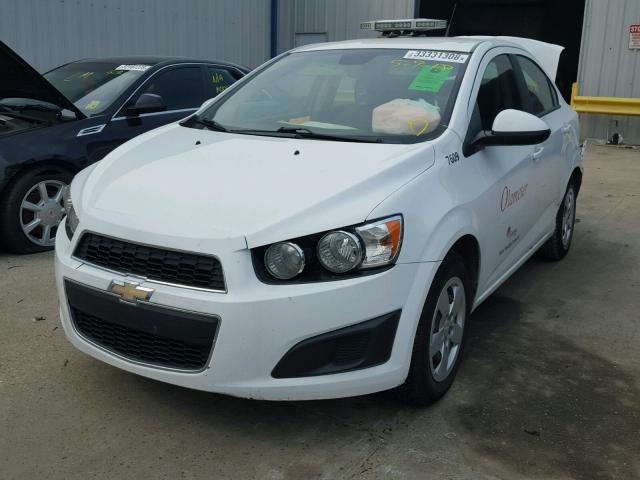 1G1JA5SH0D4213748 - 2013 CHEVROLET SONIC LS 白色 照片 2