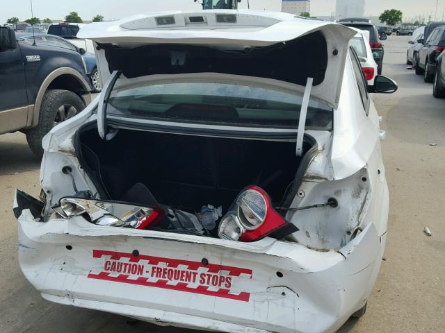 1G1JA5SH0D4213748 - 2013 CHEVROLET SONIC LS 白色 照片 9