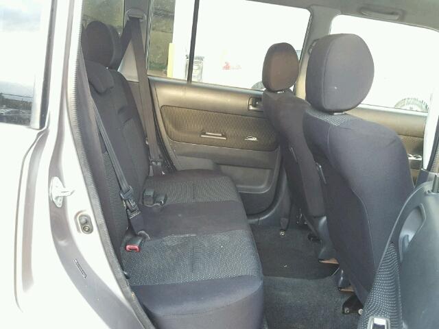 JTLKT324X54009651 - 2005 TOYOTA SCION XB 灰色 照片 6