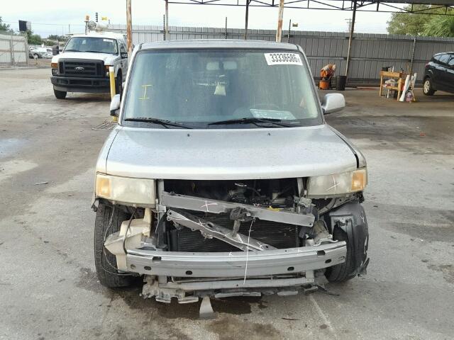 JTLKT324X54009651 - 2005 TOYOTA SCION XB 灰色 照片 9