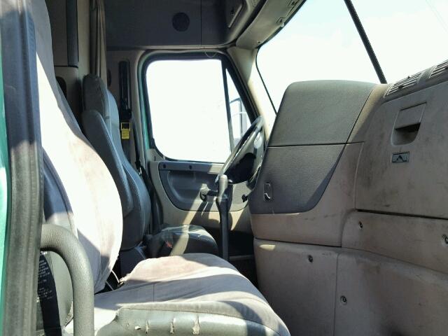 1FUJGLDR1ALAF0990 - 2010 FREIGHTLINER CASCADIA 1 Жасыл фото 5