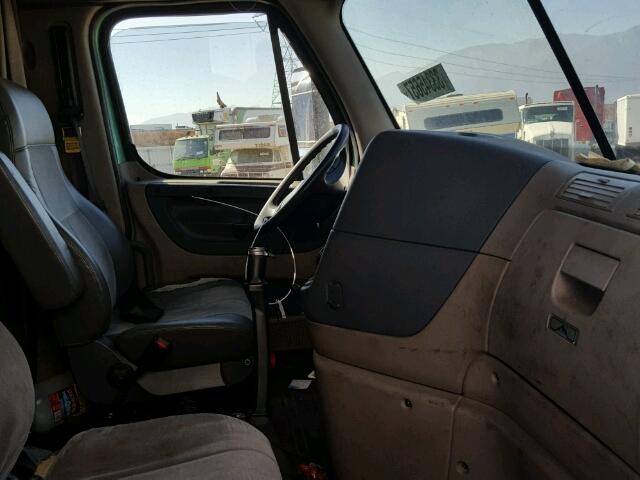 1FUJGLDR1ALAF0990 - 2010 FREIGHTLINER CASCADIA 1 Жасыл фото 9