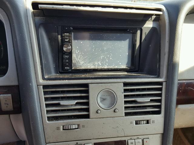 5LMEU88H54ZJ15884 - 2004 LINCOLN AVIATOR 银色 照片 9