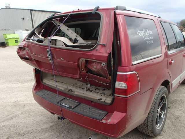 5LMFU28557LJ25264 - 2007 LINCOLN NAVIGATOR 红色 照片 9