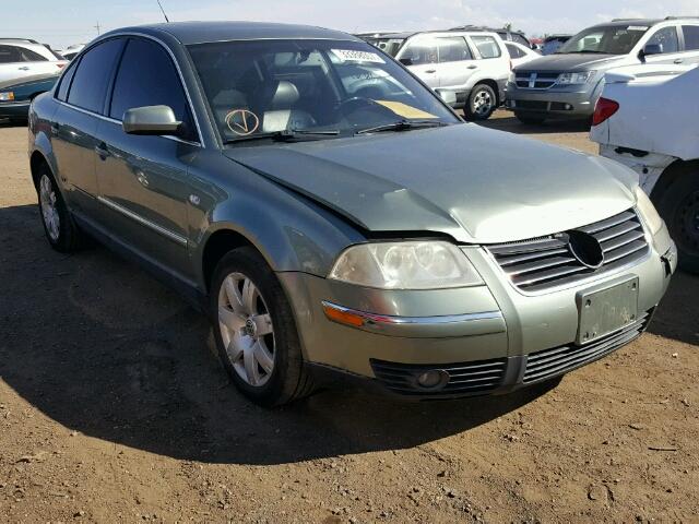WVWTH63B43P381112 - 2003 VOLKSWAGEN PASSAT GLX GREEN photo 1