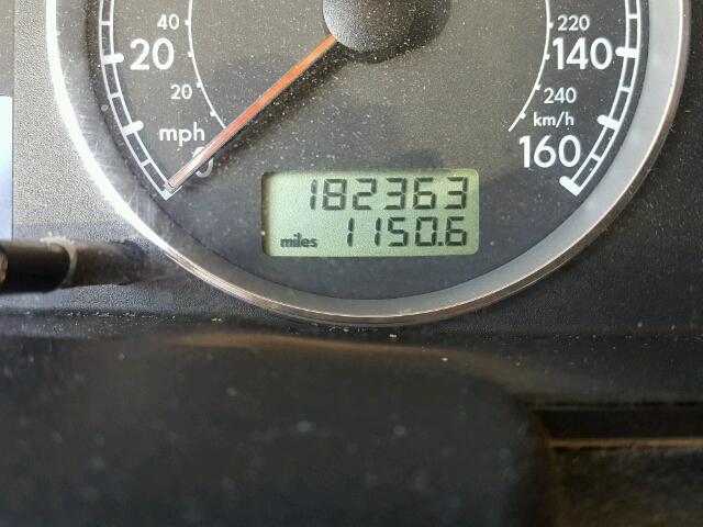 WVWTH63B43P381112 - 2003 VOLKSWAGEN PASSAT GLX GREEN photo 8