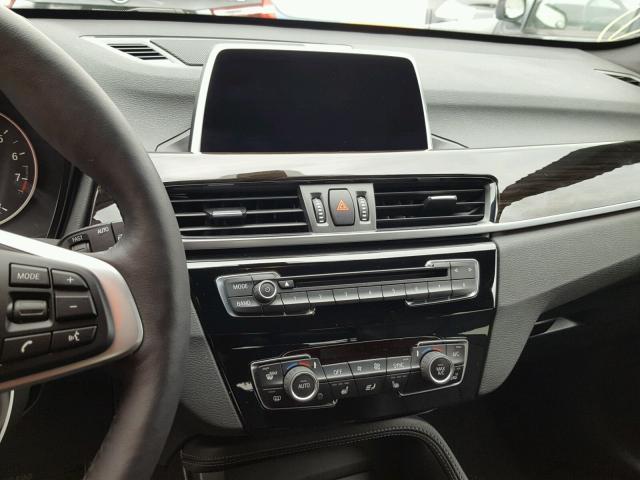 WBXHU7C37J5H39219 - 2018 BMW X1 SDRIVE2 黑色 照片 9