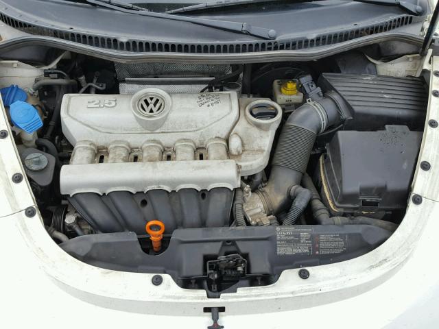 3VWFW31CX8M515614 - 2008 VOLKSWAGEN NEW BEETLE 白色 照片 7