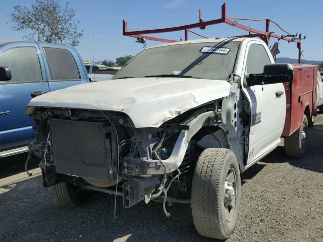 3C63R3ALXGG196278 - 2016 RAM 3500 ST WHITE photo 2