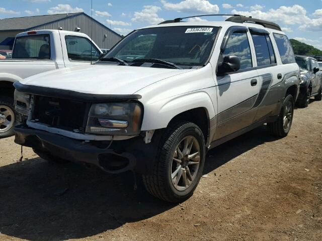 1GNES16S836146847 - 2003 CHEVROLET TRAILBLAZE TWO TONE photo 2