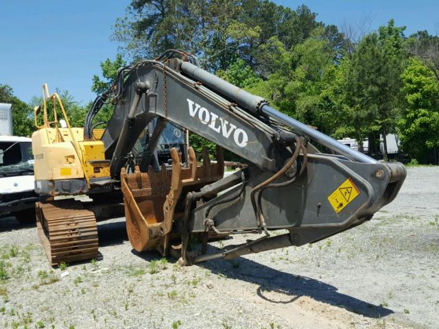 VCECR235K00110134 - 2008 VOLVO EXCAVATOR YELLOW photo 1