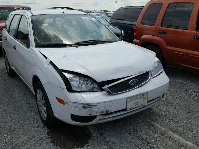 1FAFP36N55W166423 - 2005 FORD FOCUS ZXW WHITE photo 9