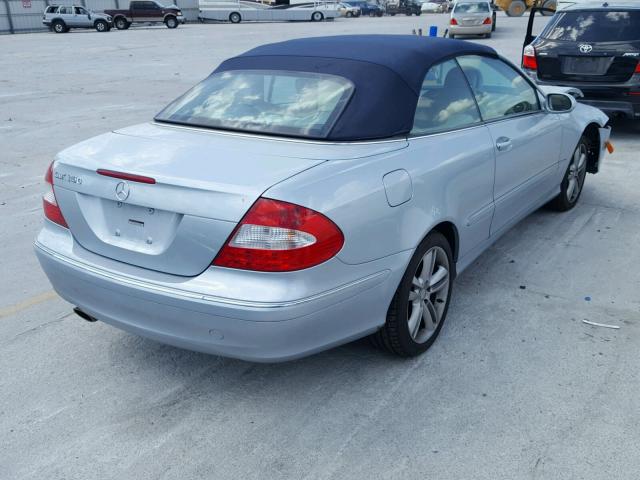 WDBTK56F18T092213 - 2008 MERCEDES-BENZ CLK 350 BLUE photo 4