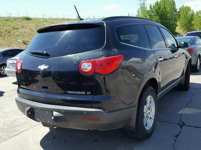 1GNLVFED0AS104577 - 2010 CHEVROLET TRAVERSE BLACK photo 4