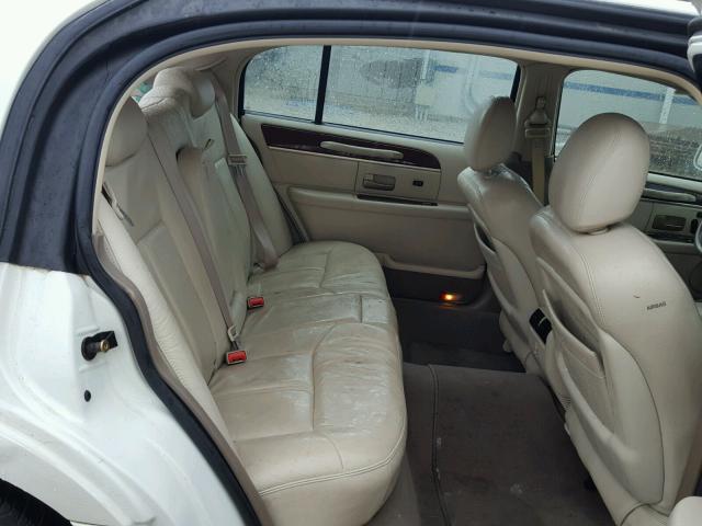 1LNHM85W75Y626524 - 2005 LINCOLN TOWN CAR S WHITE photo 6