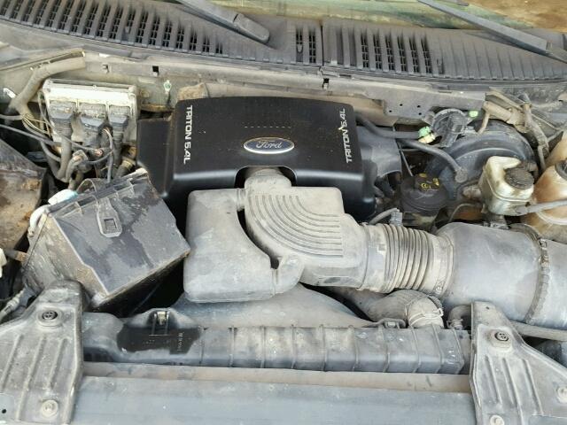 1FMRU17L53LA03458 - 2003 FORD EXPEDITION GREEN photo 7