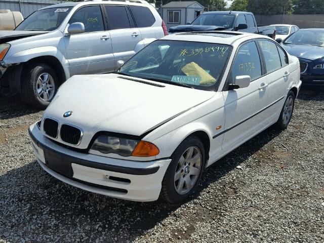 WBAAV334X1FU94045 - 2001 BMW 325 I WHITE photo 2