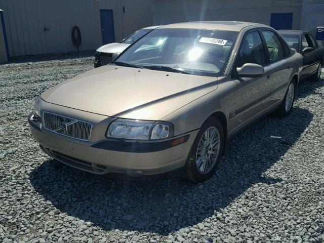 YV1TS90D511192164 - 2001 VOLVO S80 T6 GOLD photo 2