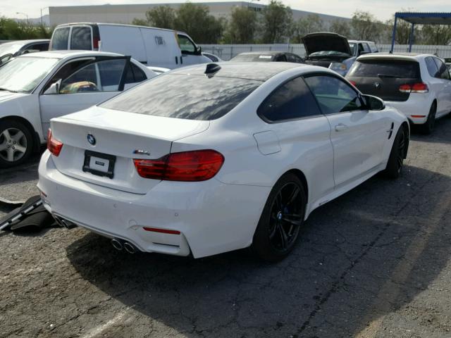 WBS3R9C5XFK333004 - 2015 BMW M4 WHITE photo 4