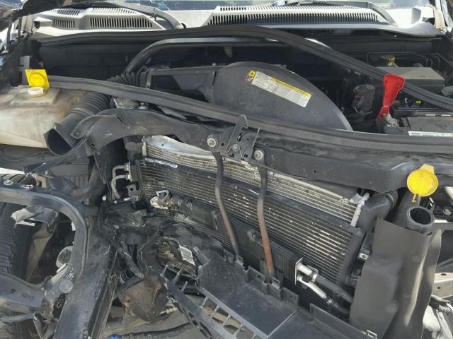 1J8HH48K68C145913 - 2008 JEEP COMMANDER Qara foto 7