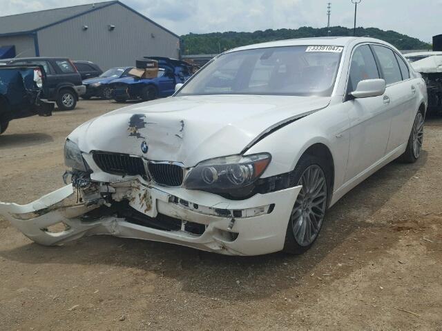 WBAHN835X7DT66915 - 2007 BMW 750 WHITE photo 2