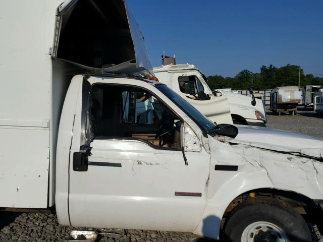 1FDSF34P24EC69265 - 2004 FORD F350 SRW S WHITE photo 9