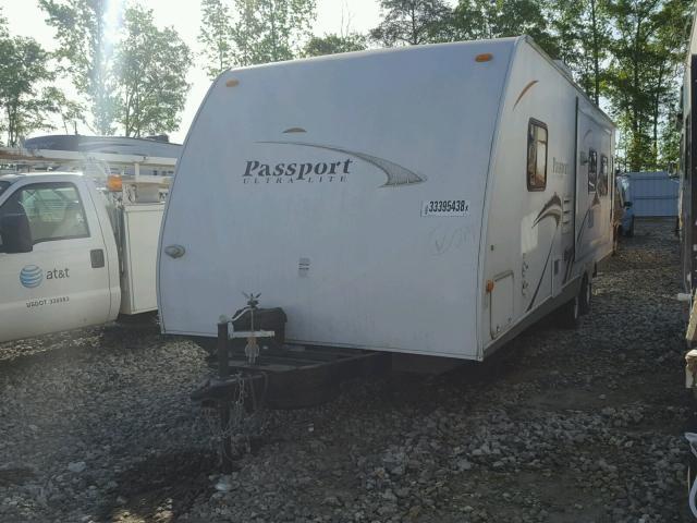 4YDT285237S410352 - 2007 PASSPORT TRAVELTRLR WHITE photo 2
