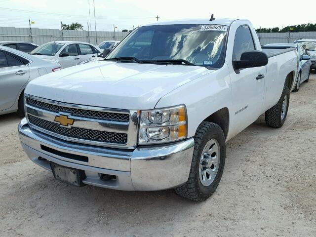 1GCNCPEA1DZ129468 - 2013 CHEVROLET SILVERADO WHITE photo 2