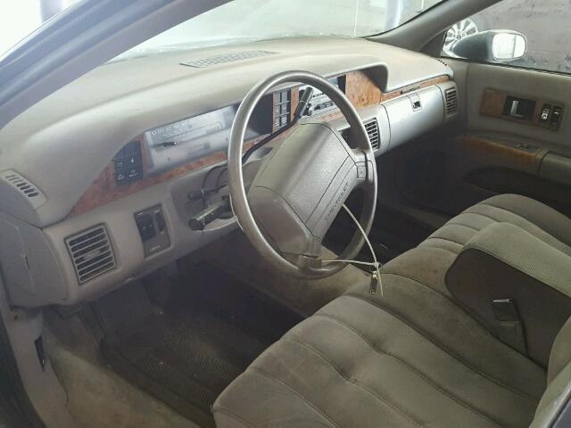 1G1BL53E3PR111936 - 1993 CHEVROLET CAPRICE CL 紫色 照片 9