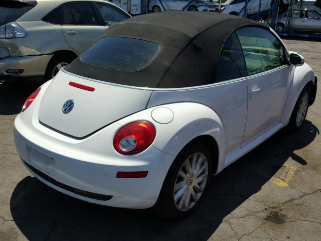 3VWRG31Y89M409332 - 2009 VOLKSWAGEN NEW BEETLE 白色 照片 4