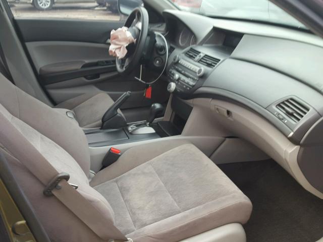 1HGCP2F49AA027435 - 2010 HONDA ACCORD GRAY photo 1