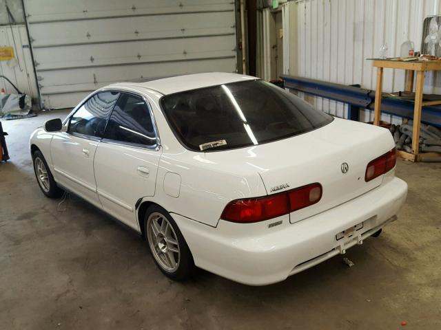 JH4DB8581WS000786 - 1998 ACURA INTEGRA GS WHITE photo 3