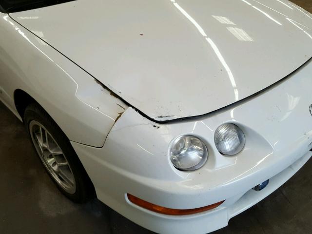 JH4DB8581WS000786 - 1998 ACURA INTEGRA GS WHITE photo 9