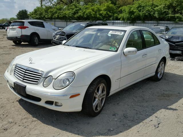 WDBUF87J46X199324 - 2006 MERCEDES-BENZ E 350 4MAT WHITE photo 2