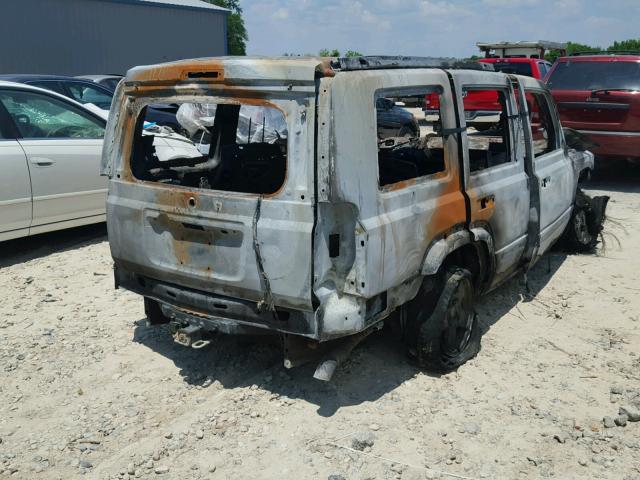 1J8HH48P27C670171 - 2007 JEEP COMMANDER Yanmış foto 4