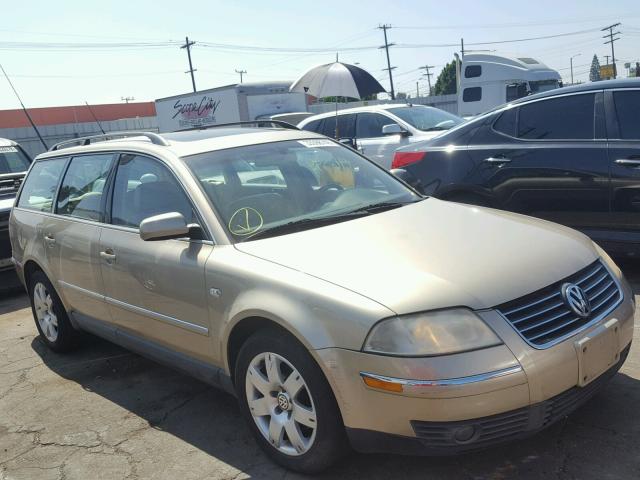 WVWWH63BX1E177047 - 2001 VOLKSWAGEN PASSAT GLX 金色 照片 1