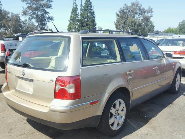 WVWWH63BX1E177047 - 2001 VOLKSWAGEN PASSAT GLX 金色 照片 4