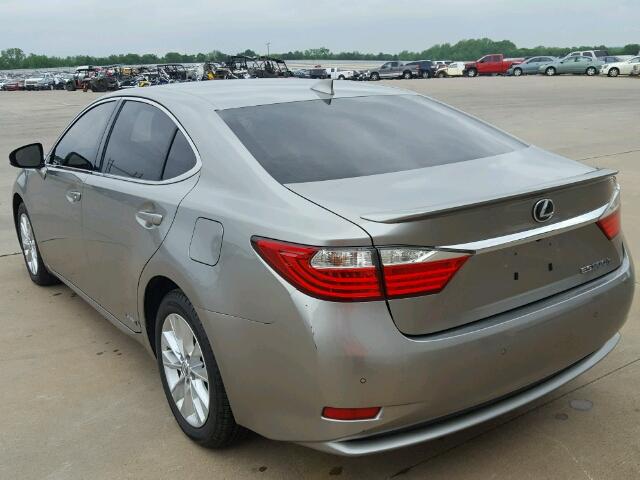 JTHBW1GG7F2090467 - 2015 LEXUS ES 300H GRAY photo 3