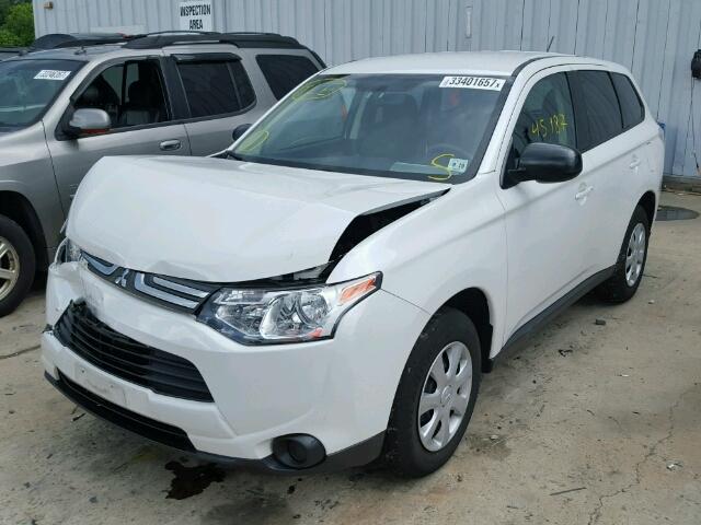 JA4AD2A35EZ007519 - 2014 MITSUBISHI OUTLANDER WHITE photo 2